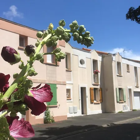 La Voyage * La Rochelle